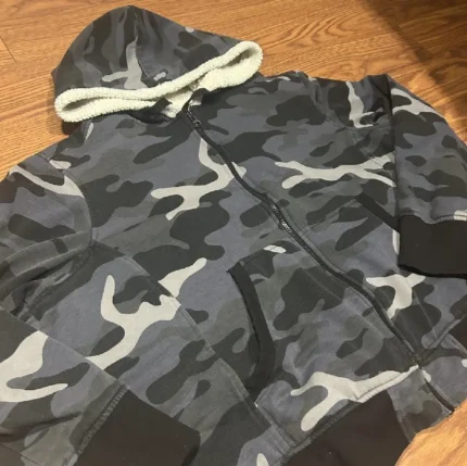 MEN’S HOODIE (1)